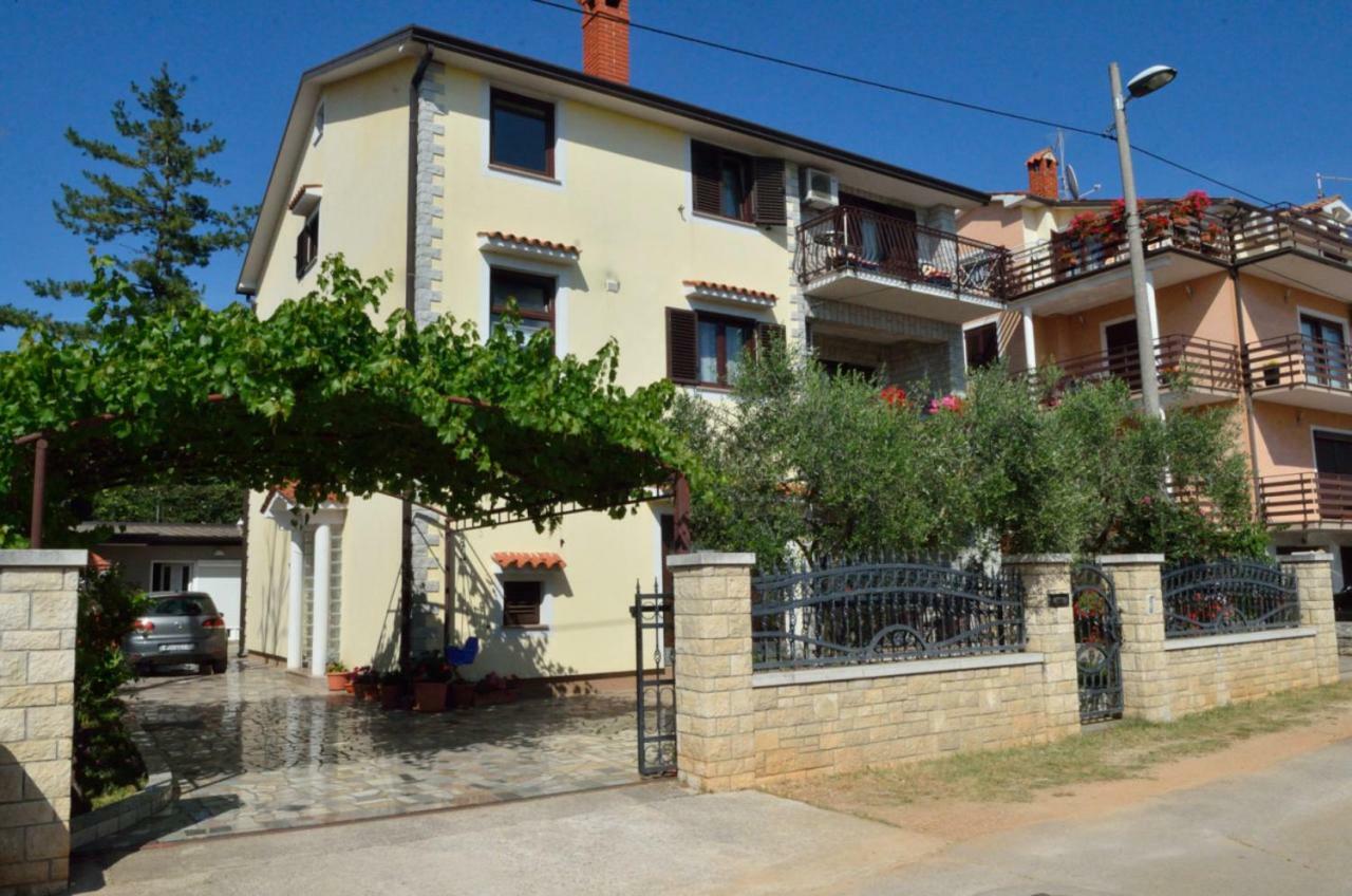 Apartments Ruza Ουμάγκ Εξωτερικό φωτογραφία